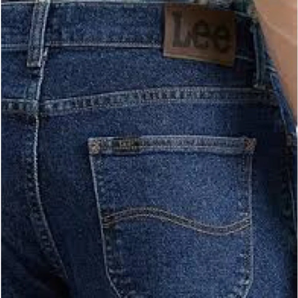 Lee Regular Fit Bootcut Jeans Two Sizes Dark Blue Denim Comfort Stretch 36x32 - Picture 1 of 9